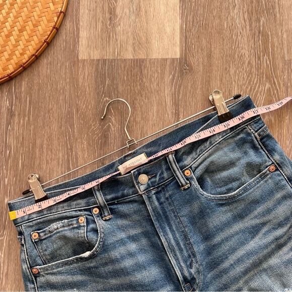 American eagle men’s the straight jeans medium washed lightly distressed size 32 - Picture 3 of 5